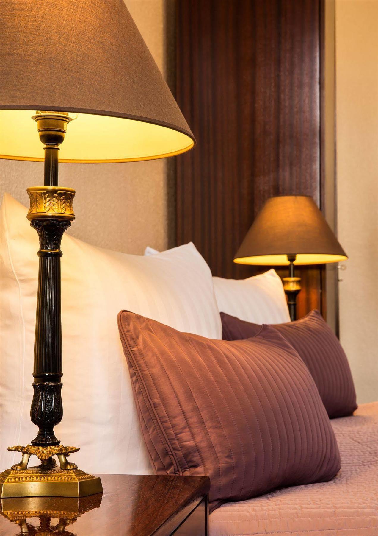 Hotel Comet Am Kurfuerstendamm Берлин Экстерьер фото